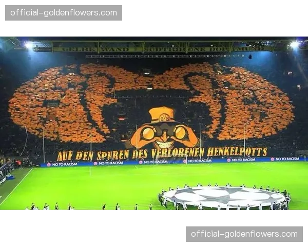 圣西罗南看台巨幅TIFO亮相，致敬国际米兰三冠王时代